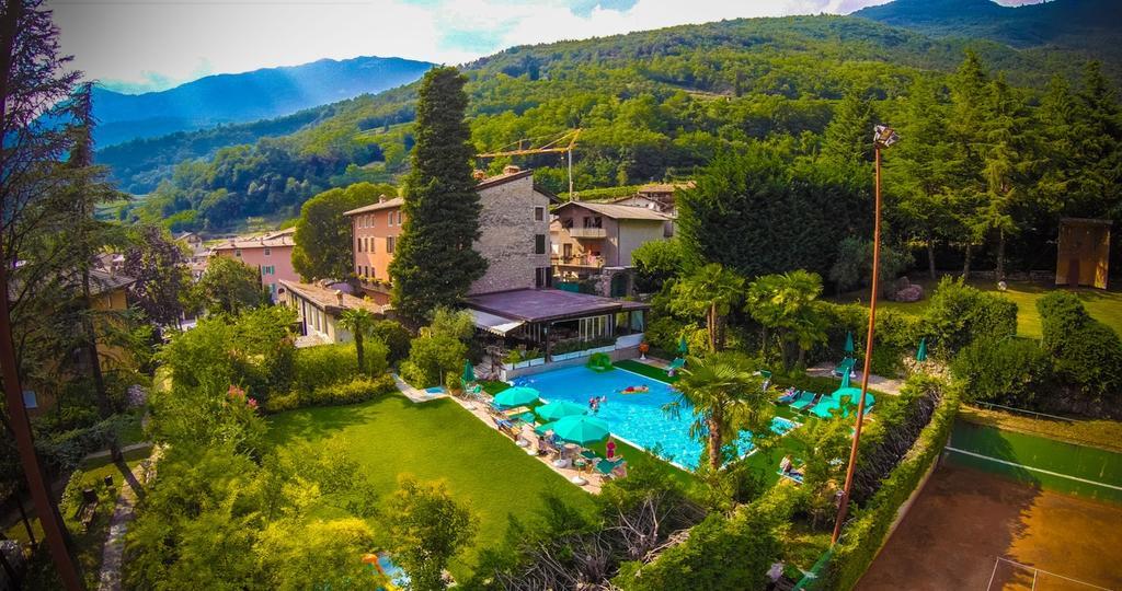 Residence Concaverde Pomarolo Exterior photo